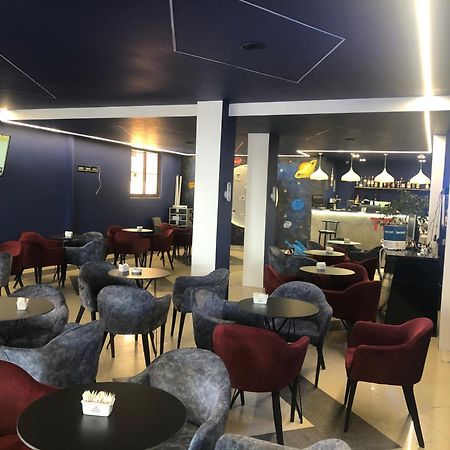 Vila Al3 Durrës Zewnętrze zdjęcie